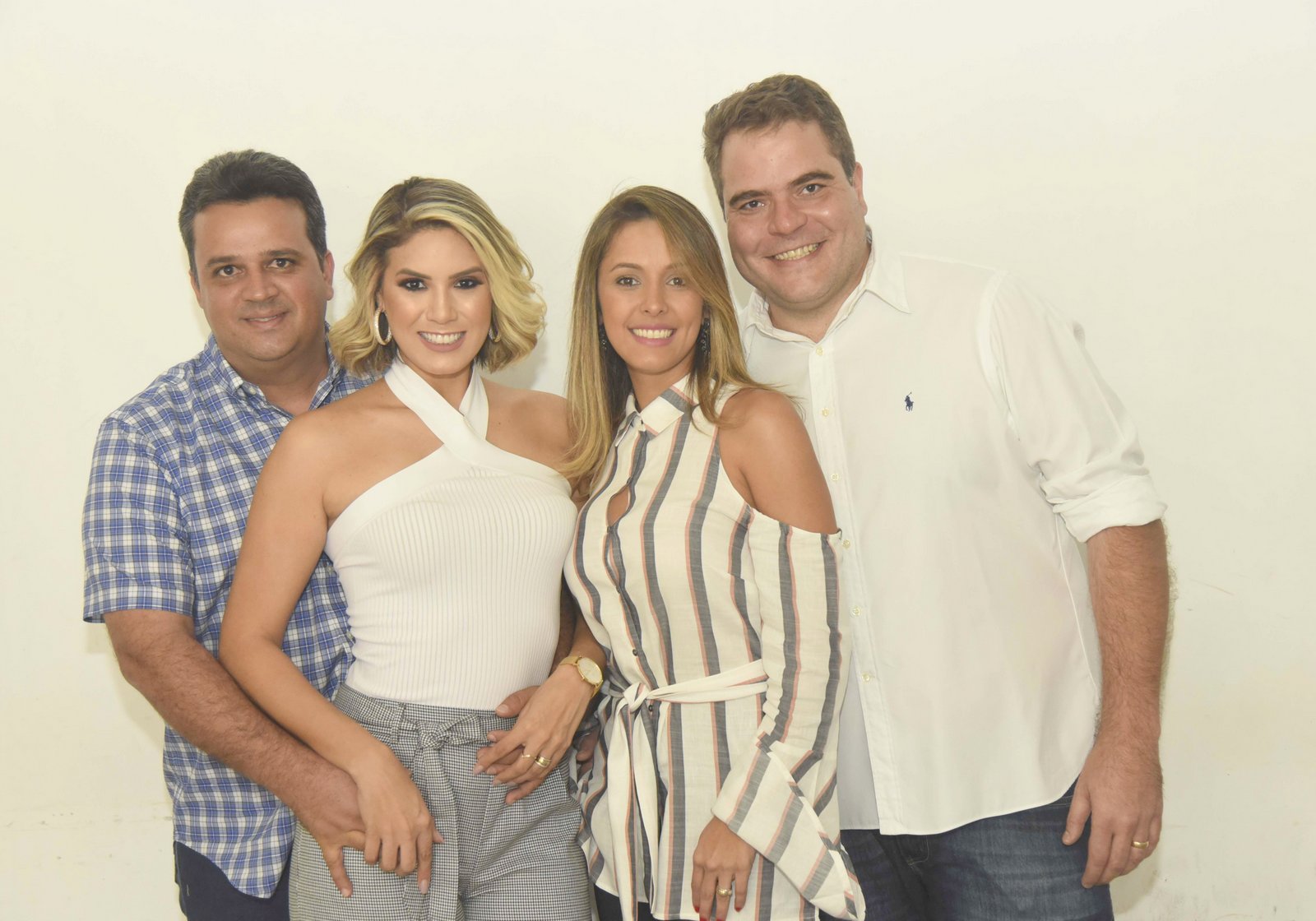 Eduardo e Sarah Neves e Roberto e Tamara Dias