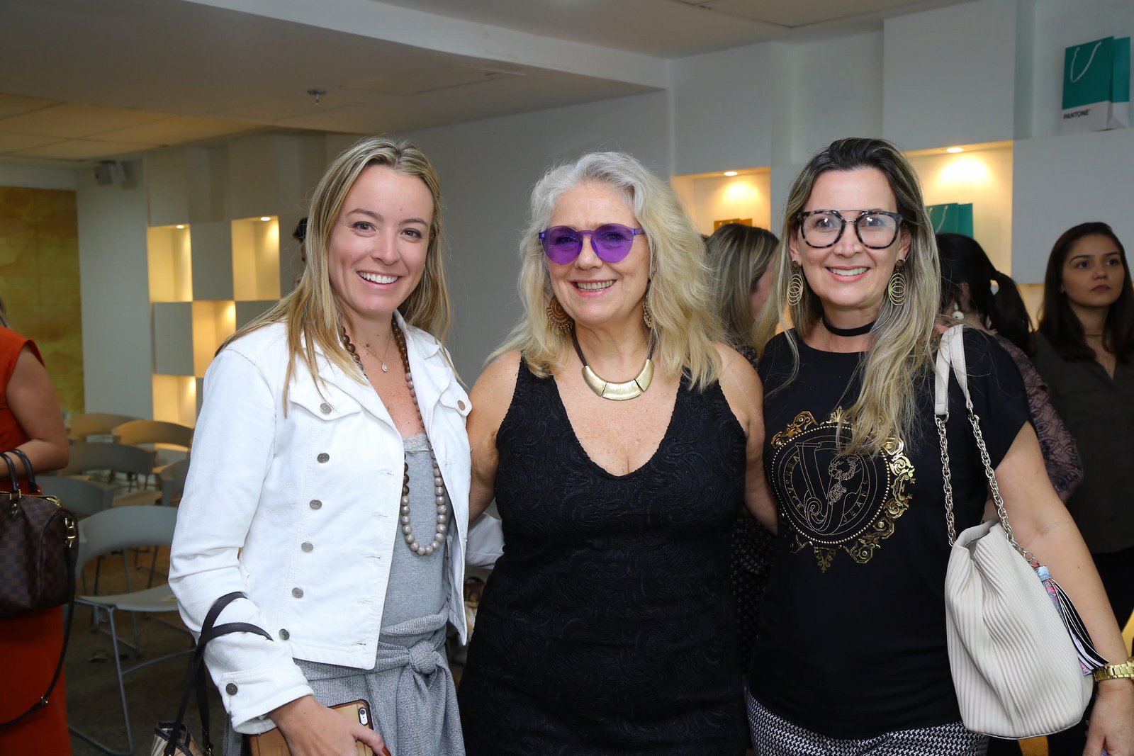 Larissa Maffra, Blanca Liane e Rose Campos Vaz (Foto de Geovanna Cristina)