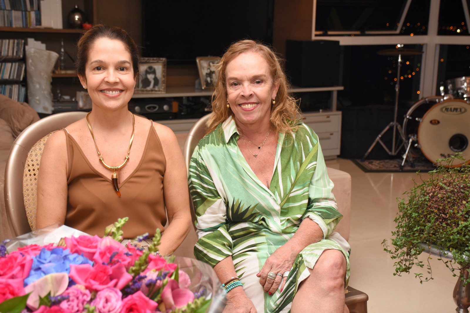 Maria Tereza Lousa e Heliane Lousa de Almeida