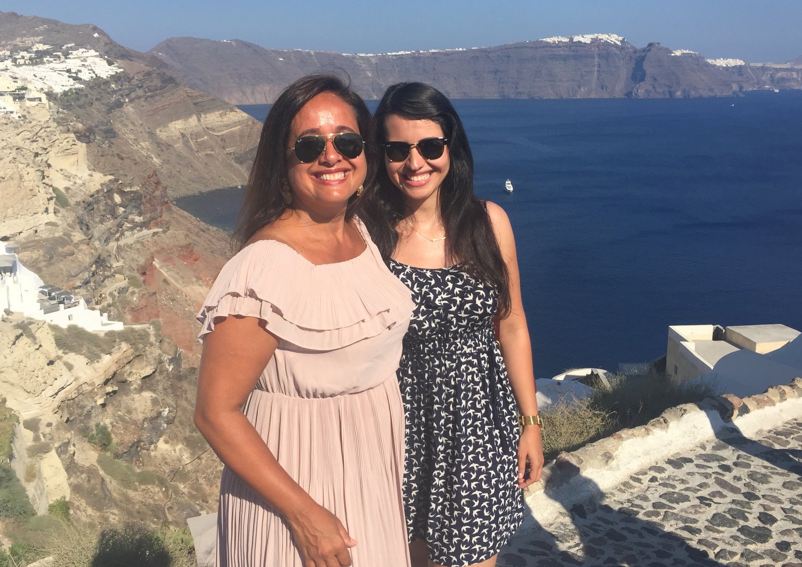 Vania da Guia e Ana Rosa