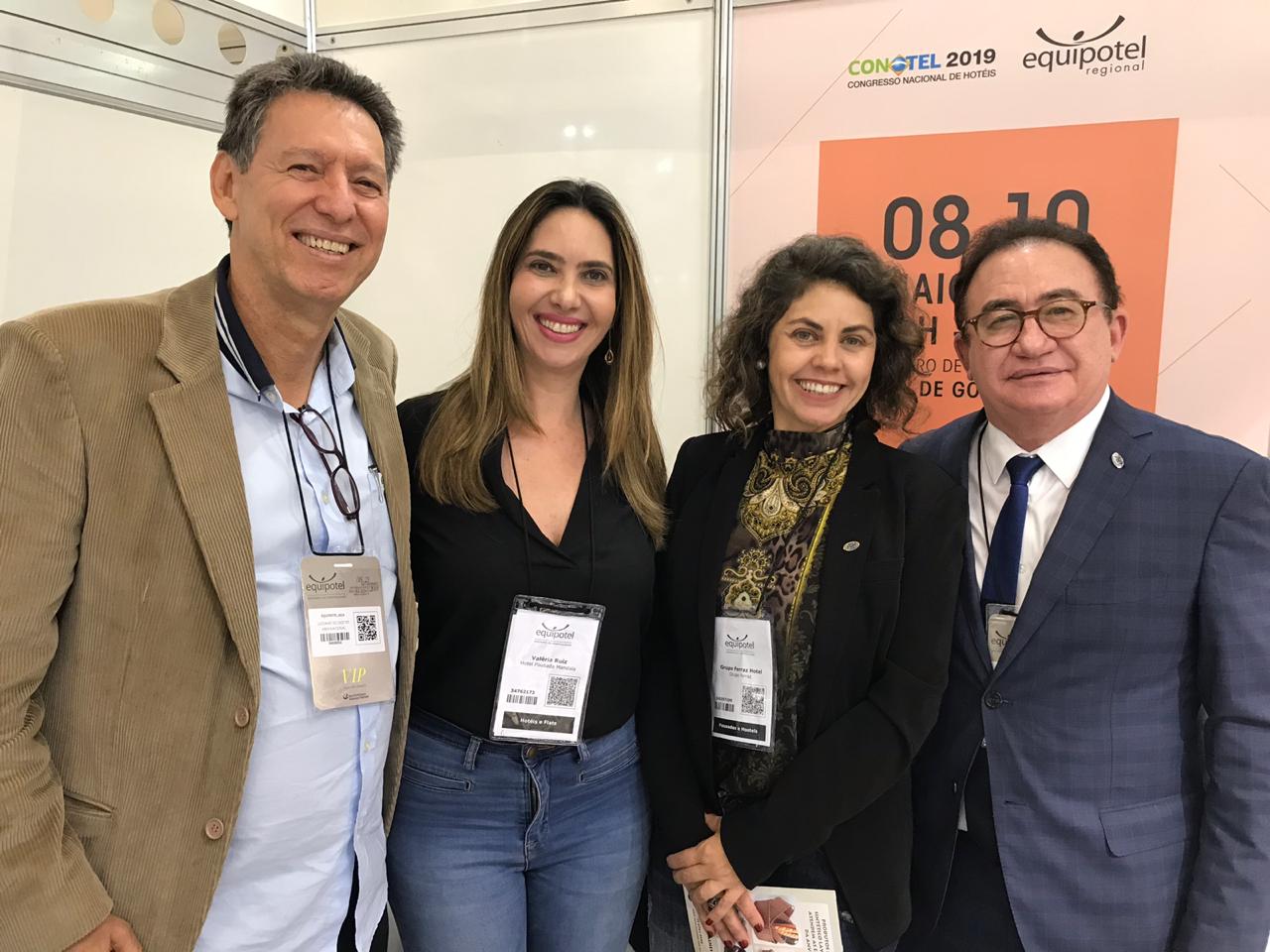 Luciano Carneiro, Valeria Ruiz, Rosana Ferraz e Manoel Linhares