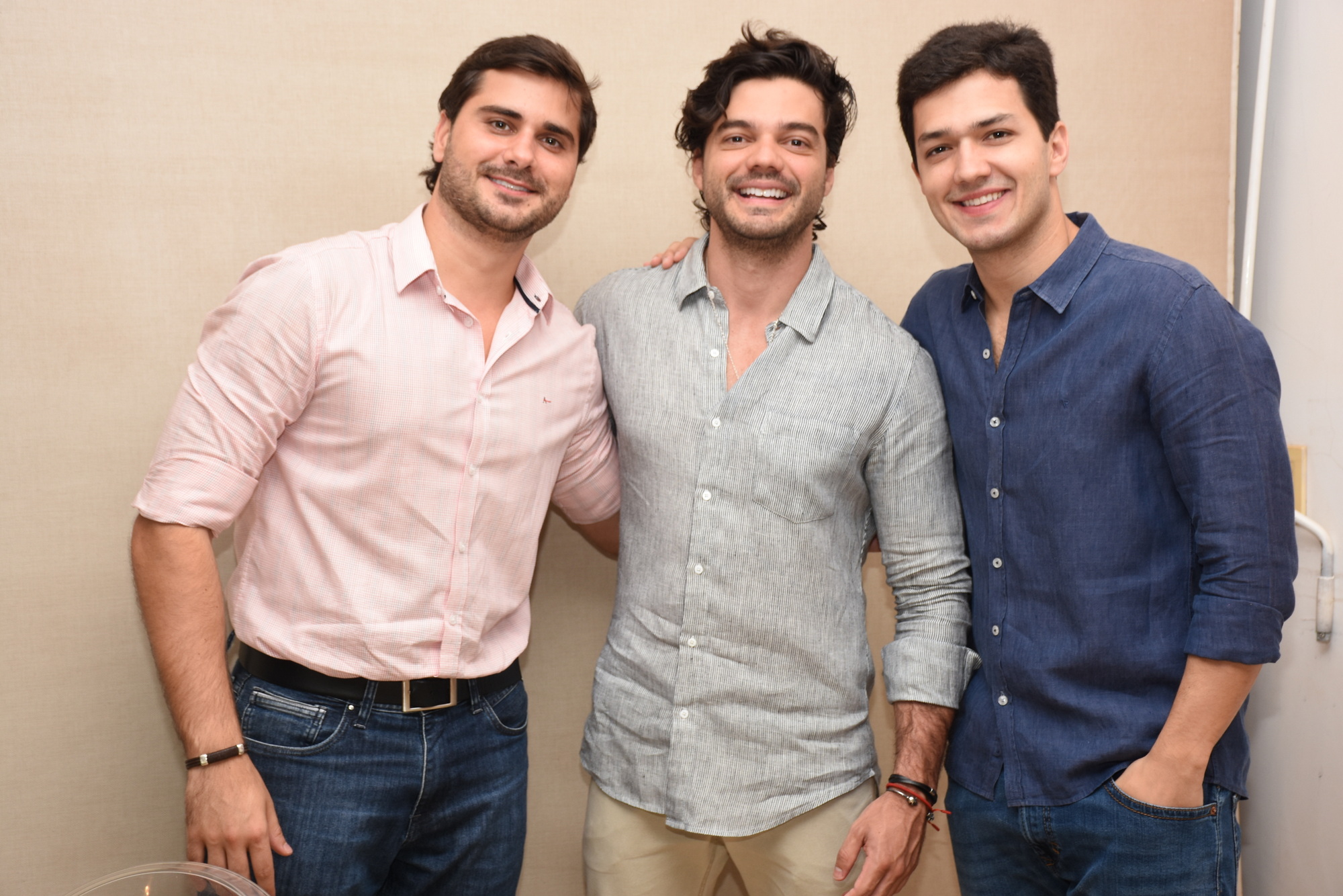 O aniversariante Marcello Moreira (centro) com Felipe Santos e Rafael Caiado