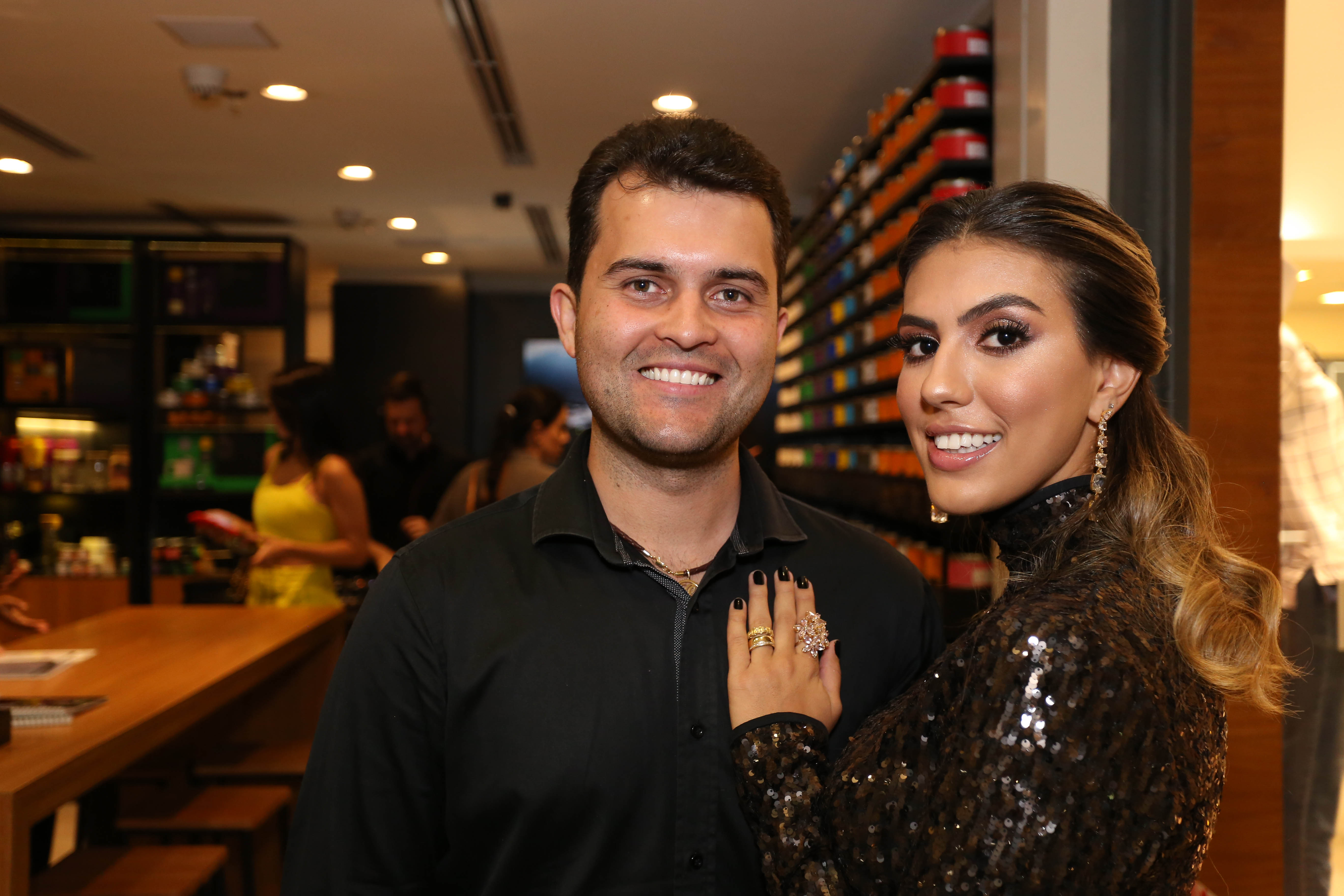 Guilherme Bernardes e Ana Carolina Naciff