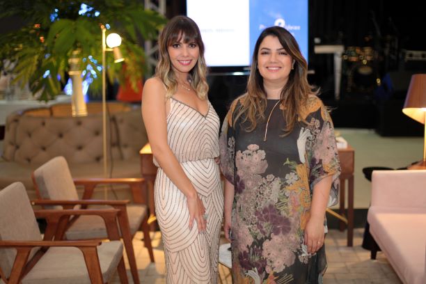 Lud Junqueira e Chris hidasi expositora.