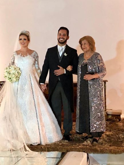 Os noivos com a avó materna dele, Claicy Di Castro Molinari